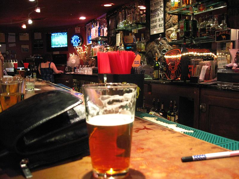 IMG_0635.JPG - Beer, but is it half empty ? Or half full ?