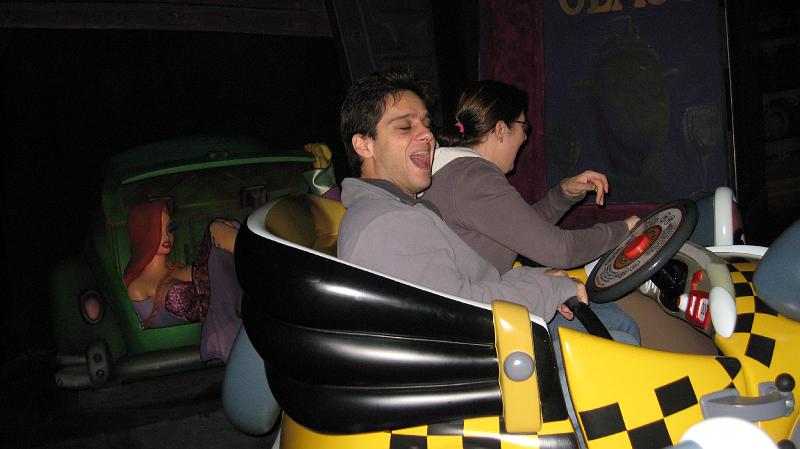 IMG_0753.JPG - Tony & Jen on Roger Rabbit!