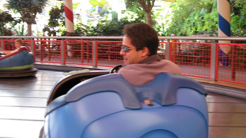 IMG_0776.JPG - Tony on the loose!