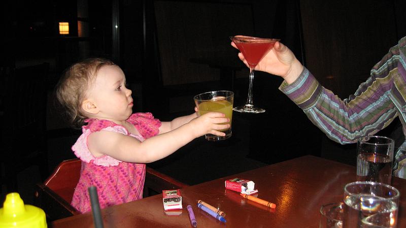 IMG_0713.JPG - Cheers!