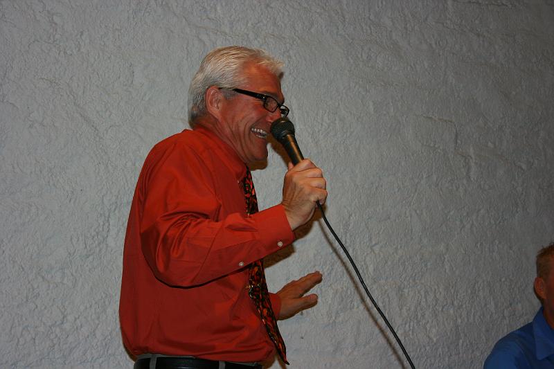 IMG_1183.JPG - Someone is having a good time!